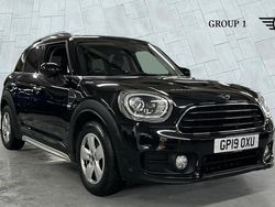 Black Used 2019 Mini Cooper Countryman Classic SUV | £15,995 (Good price)
