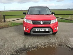 Red/black Used 2017 Suzuki Vitara SZ-T SUV | £10,995 (Fair price)