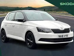 Candy white Used 2018 Skoda Fabia Colour Edition Hatchback | £8,395 (Fair price)