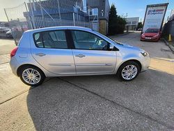 Silver Used 2010 Renault Clio II Initiale Hatchback | £4,299 (Fair price)