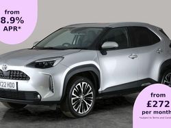 Used 2024 Toyota Yaris Hybrid Estate | £19,047 (Good price)