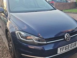 Blue Used 2019 VW Golf VII Edition Estate | £13,599 (Fair price)
