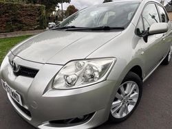 Used 2007 Toyota Auris | £4,250 (A bit pricey)