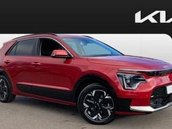 Red New 2024 Kia e-Niro 4 SUV | £28,006 (Fair price)