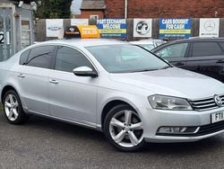 Silver Used 2011 VW Passat SE Sedan | £2,995 (Fair price)