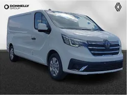 White New 2025 Renault Trafic Van | £29,748
