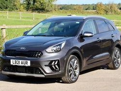 Grey Used 2021 Kia Niro SUV | £10,450 (Fair price)