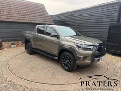 Bronze Used 2024 Toyota HiLux Pickup | £41,000