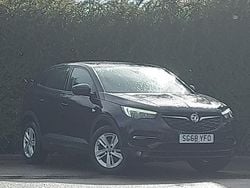 Purple Used 2018 Vauxhall Grandland X SUV | £8,998 (Fair price)