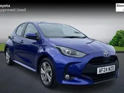 Blue Used 2024 Toyota Yaris Hybrid Hatchback | £18,624 (Fair price)