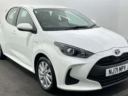 Used 2025 Toyota Yaris Hybrid Hatchback | £14,206 (Super price)