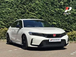 White Used 2024 Honda Civic Type R Hatchback | £39,995 (Fair price)