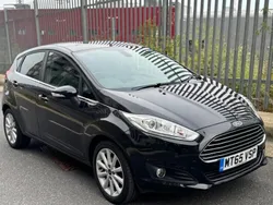 Black Used 2015 Ford Fiesta Titanium Hatchback | £6,400 (Fair price)