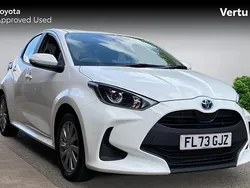 White Used 2023 Toyota Yaris Hybrid Hatchback | £16,194 (Fair price)