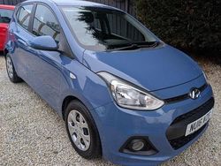 Blue Used 2016 Hyundai i10 SE Hatchback | £4,995 (Fair price)
