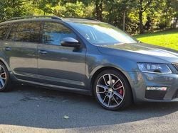 Grey Used 2017 Skoda Octavia vRS Estate | £9,390 (Super price)