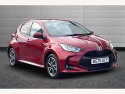 Red Used 2020 Toyota Yaris Hybrid Design Hatchback | £15,499 (Fair price)