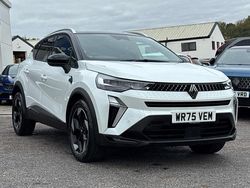 White New 2025 Renault Captur Techno SUV | £20,490 (Fair price)