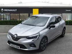 Silver Used 2023 Renault Clio V Techno Hatchback | £13,382 (Fair price)