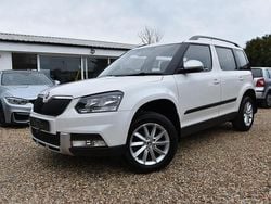 White Used 2015 Skoda Yeti SUV | £10,995 (Good price)