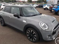 Grey Used 2019 Mini Cooper S Exclusive Hatchback | £12,395 (Fair price)