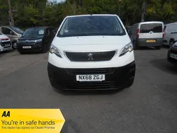 White Used 2018 Peugeot Expert Van | £7,999 (Fair price)
