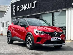Red/black Used 2024 Renault Captur Evolution SUV | £18,304 (Fair price)