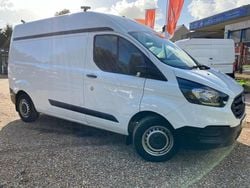 White Used 2018 Ford Transit Custom | £11,290 (Fair price)