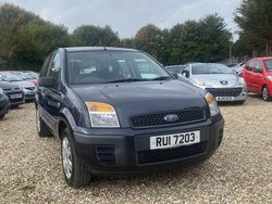 Grey Used 2008 Ford Fusion Style Hatchback | £2,495 (Fair price)