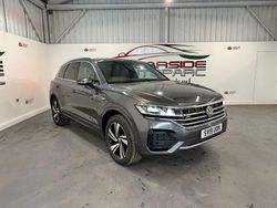 Grey Used 2019 VW Touareg R-line SUV | £28,699 (Fair price)