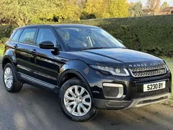 Used 2017 Land Rover Range Rover evoque SE Hatchback | £9,990 (Fair price)