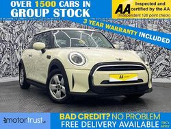 White Used 2021 Mini Cooper Classic Hatchback | £12,795 (Good price)