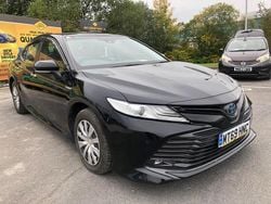 Black Used 2025 Toyota Camry Hybrid Sedan | £13,990
