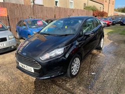 Black Used 2014 Ford Fiesta Style Hatchback | £3,695 (Fair price)