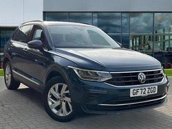 Blue Used 2022 VW Tiguan Life SUV | £18,296 (Fair price)