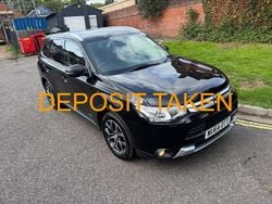 Black Used 2014 Mitsubishi Outlander SUV | £6,995 (Fair price)