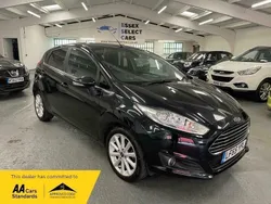 Black Used 2015 Ford Fiesta Titanium Hatchback | £4,600 (Fair price)