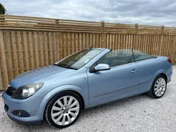 Blue Used 2006 Vauxhall Astra Cabriolet Design Edition Cabriolet | £3,500