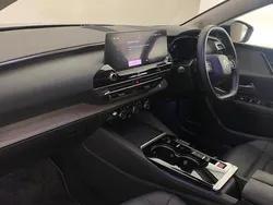 Black Used 2024 Citroën C5 X PureTech Hatchback | £18,918 (Fair price)