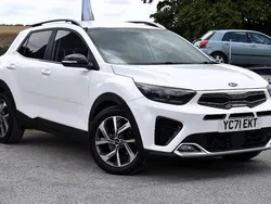 White Used 2021 Kia Stonic GT-Line SUV | £12,226 (Fair price)