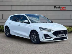 Frozen white premium colour Used 2022 Ford Focus ST-Line Hatchback | £16,995 (Fair price)