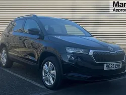 Black magic pearl effect Used 2025 Skoda Karoq SE SUV | £25,790 (Expensive)
