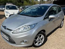 Silver Used 2012 Ford Fiesta Zetec Hatchback | £2,999 (Good price)