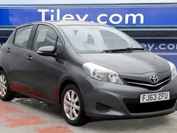 Grey Used 2013 Toyota Yaris Hatchback | £6,490 (Fair price)