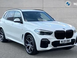 Mineral white metallic Used 2021 BMW X5 M Sport SUV | £44,616 (Fair price)
