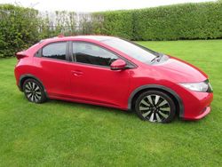 Red Used 2014 Honda Civic SE Plus Hatchback | £3,999 (Super price)