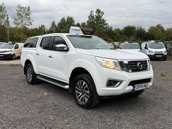 White Used 2019 Nissan Navara N-Connecta Pickup | £8,995 (Fair price)