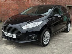 Black Used 2014 Ford Fiesta Titanium Hatchback | £5,480 (Good price)