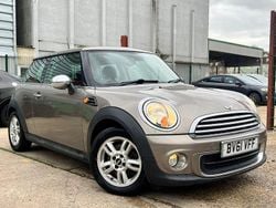 Silver Used 2011 Mini ONE Hatch Hatchback | £2,500 (Good price)