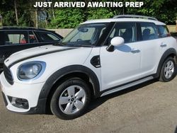 White Used 2018 Mini Cooper Countryman SUV | £14,990 (Fair price)
